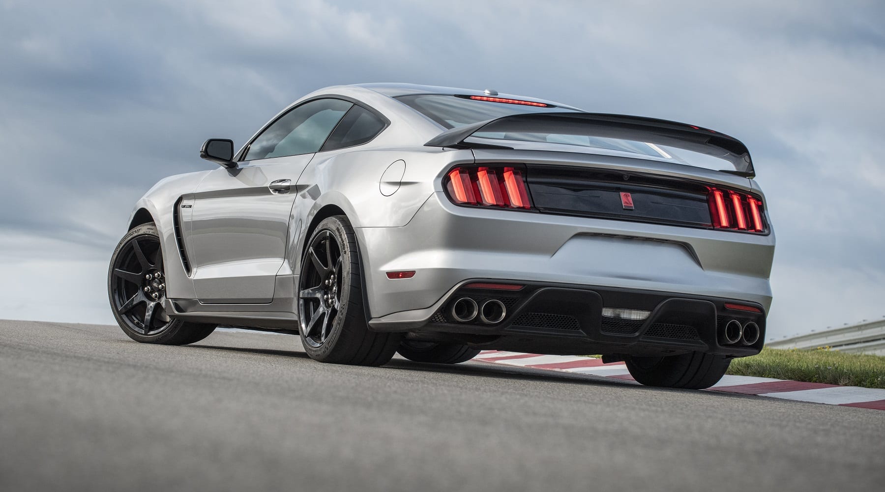 GT350R
