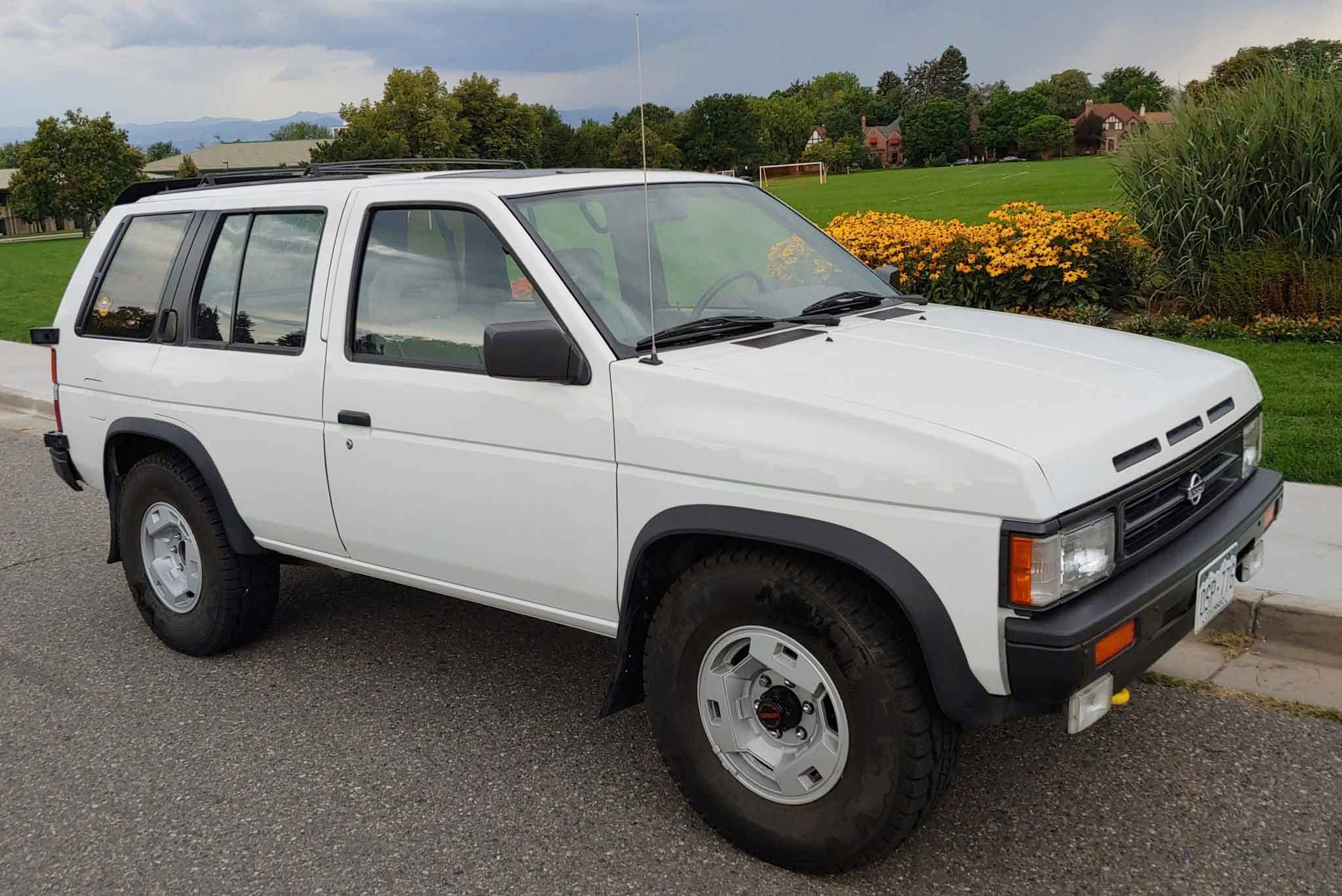 1991 Nissan Pathfinder