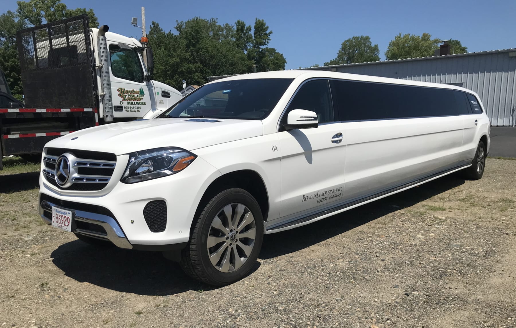 mercedes limo