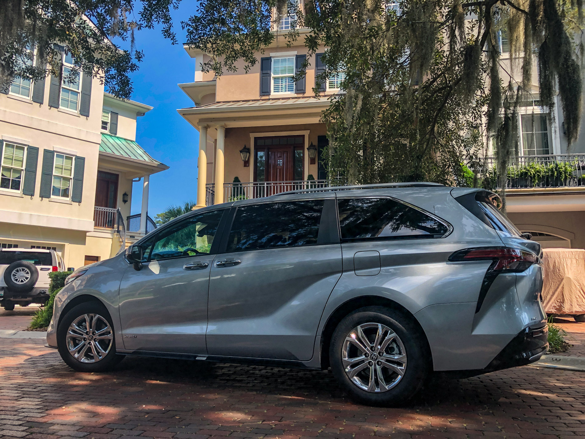 2021 Toyota Sienna Hybrid Platinum AWD