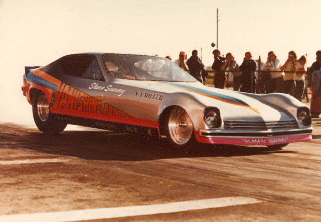 vanishing point rocket car