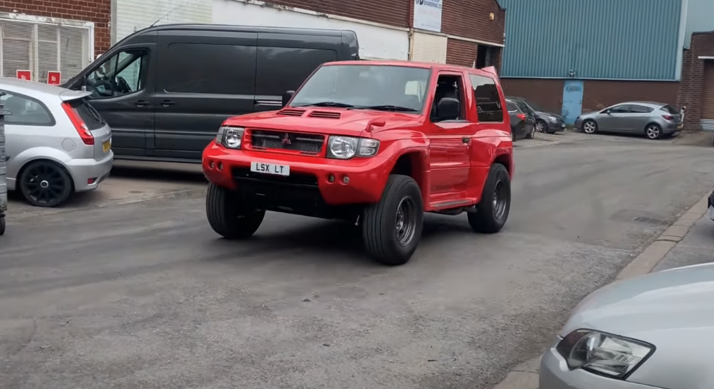 Pajero Evo V8
