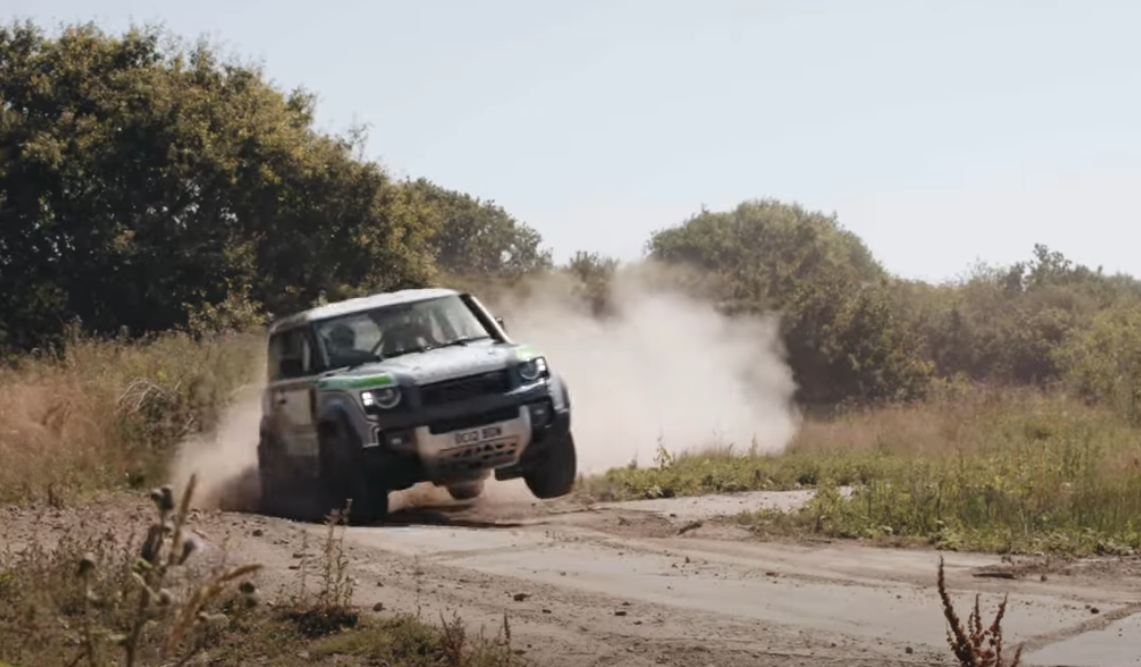 bowler defender rally