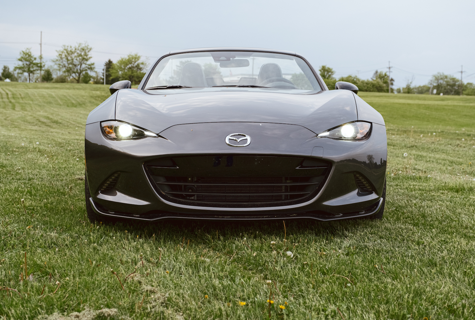 2022 Mazda MX-5 Miata low front