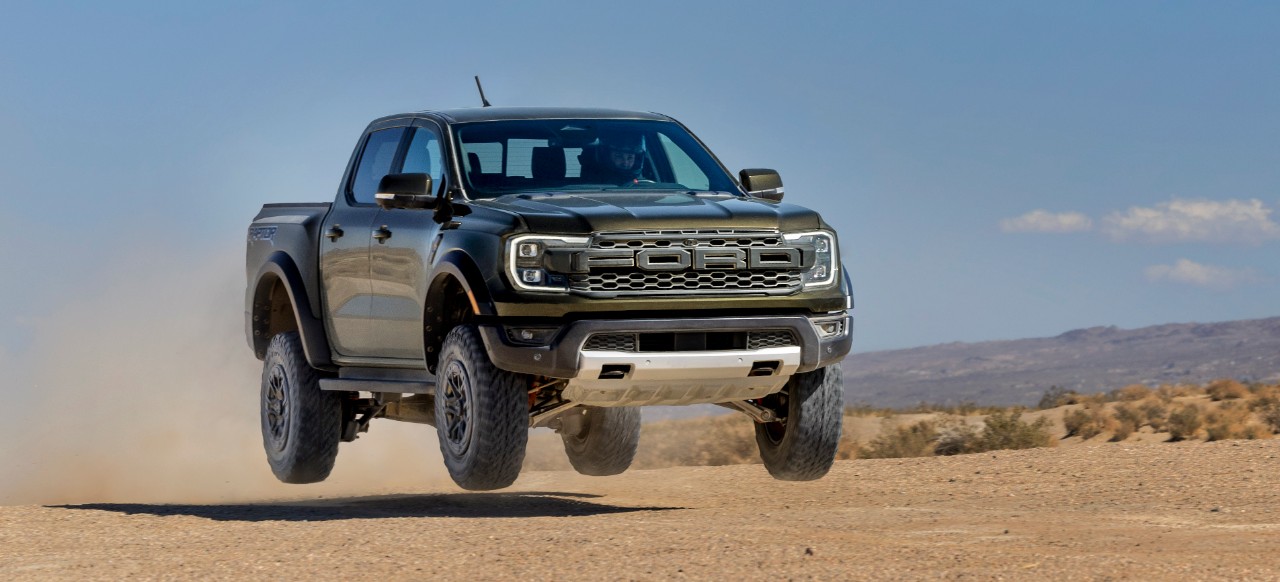 All-New 2024 Ford Ranger Raptor Jumping